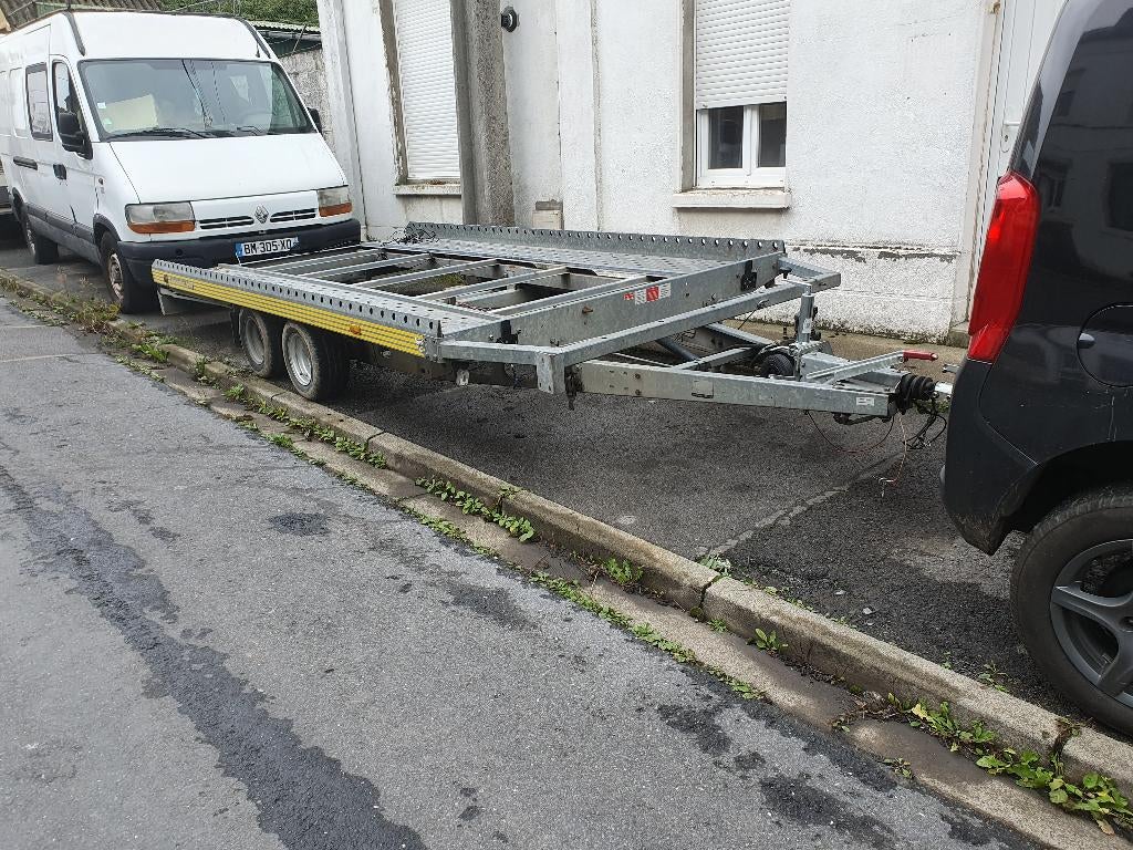 Remorque humbaur, Enlèvement, Utilisé
