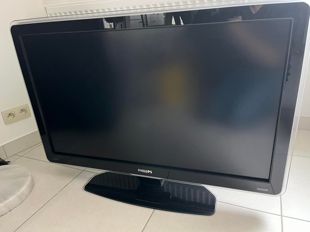 Cineos LCD-TV 42PFL9603D/ incl handleiding/afstandsbediening, Philips, LCD, Enlèvement, Utilisé