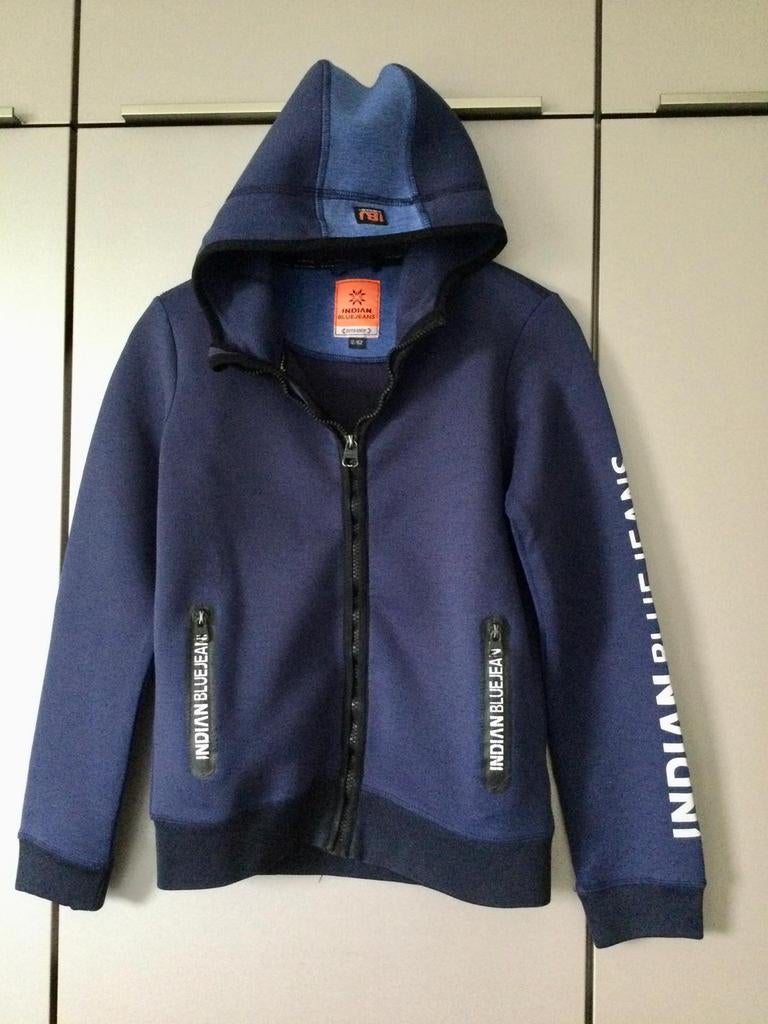 Veste polaire à capuche taille 152 - Indian Blue Jeans, Garçon, Enlèvement ou Envoi, Pull ou Veste, Utilisé