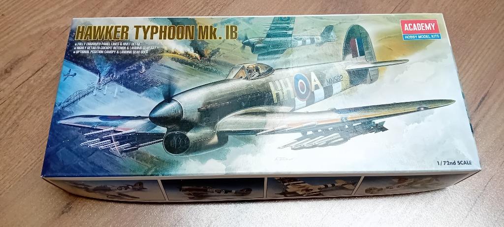 Academy Hawker Typhoon Mk 1B., Overige merken, 1:72 tot 1:144, Ophalen of Verzenden, Zo goed als nieuw