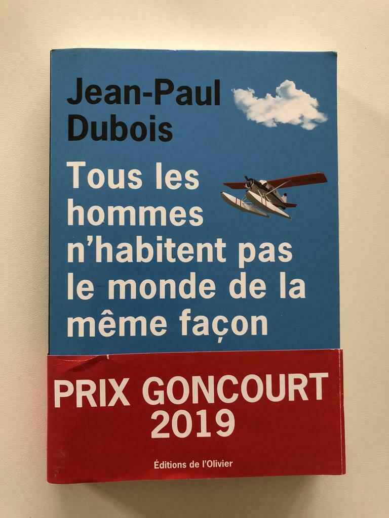 Tous les hommes n’habitent pas le monde de la même façon, Comme neuf