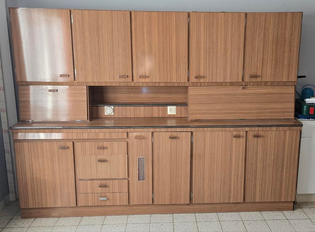 Kast met vele opbergvakken, Huis en Inrichting, Ophalen