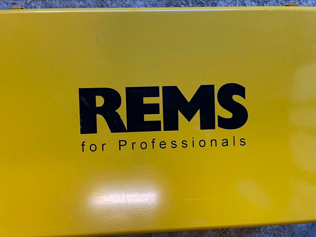 Presse à batterie REMS 14,4 V, Enlèvement