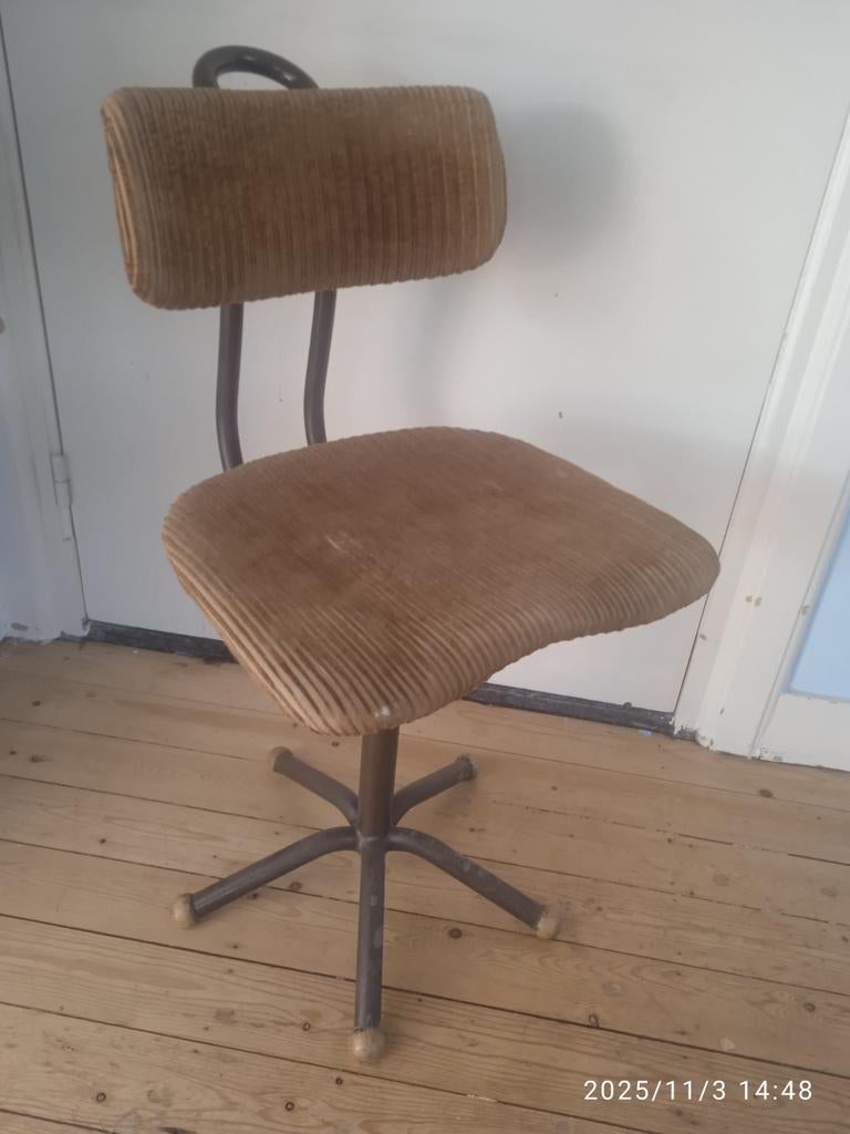 jaren 50 gebr. De Wit Gispen Bauhaus buizenframe stoel, Ophalen