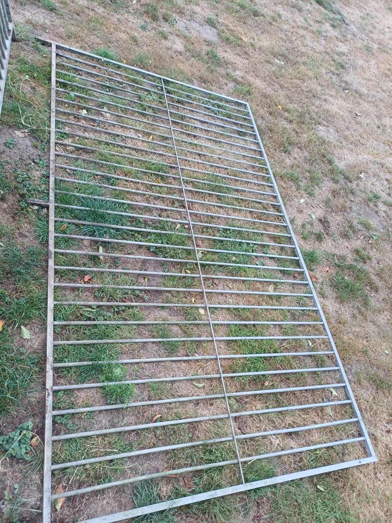 Panelen hond hondenbench dierenren galva staal, Dieren en Toebehoren, Ophalen, Zo goed als nieuw