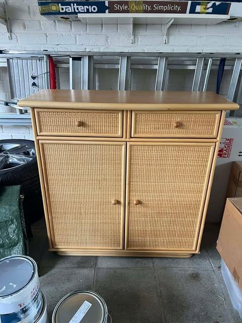 Armoire en rotin, 25 à 50 cm, Avec tablette(s), Voir photos, Moins de 100 cm