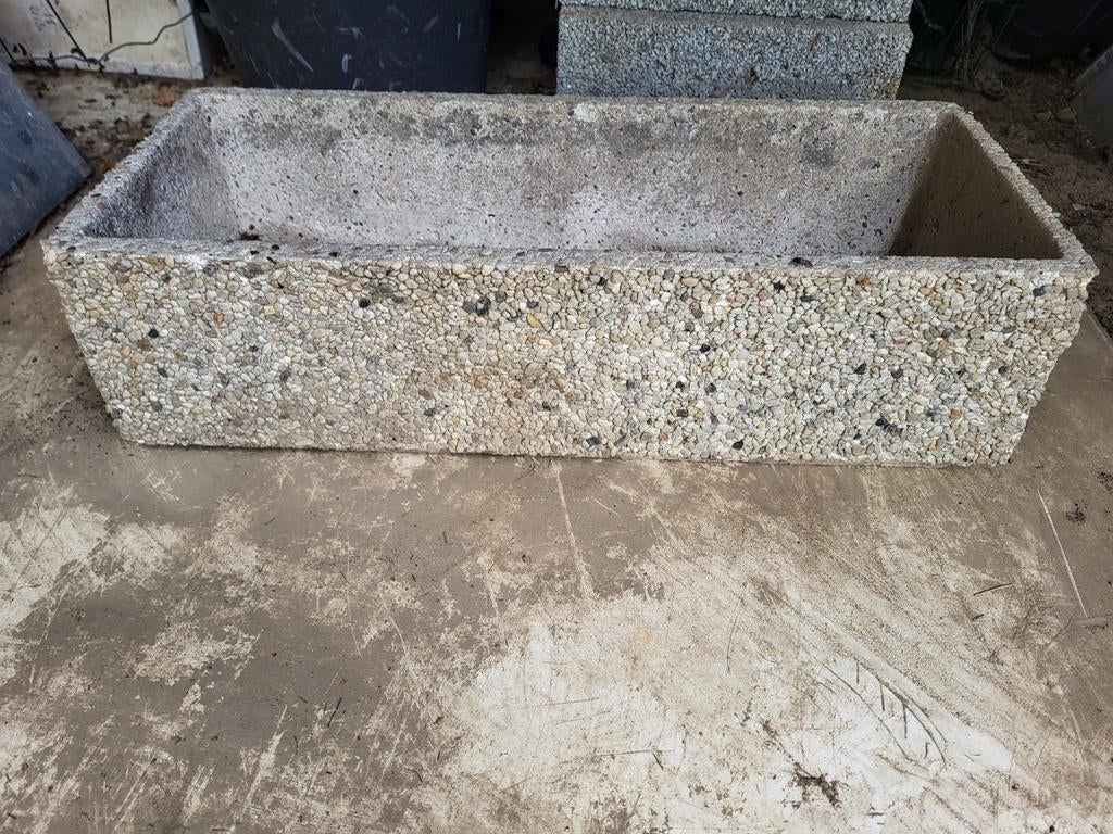 Bac à fleurs en béton., Jardin & Terrasse, Bacs à fleurs & Jardinières, Enlèvement, Comme neuf, Béton, Jardin