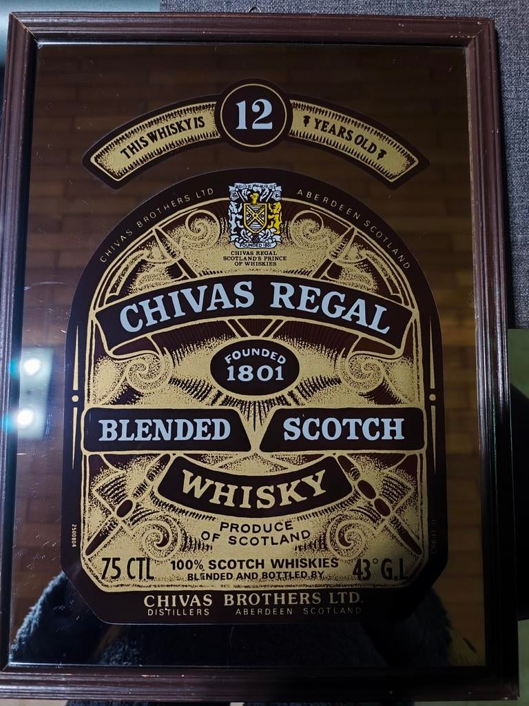 spiegel kader chivas regal, Enlèvement, Utilisé
