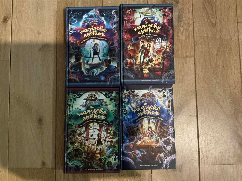 De magische apotheek.lot van 1 tot 4 nieuwe staat, Boeken, Ophalen, Zo goed als nieuw, Anna Ruhe