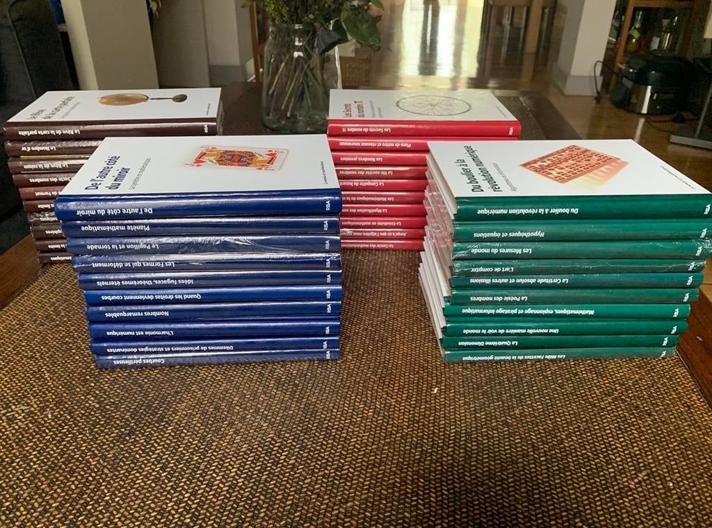 Le monde est mathématique - Collection complète  - 40 tomes, Boeken, Encyclopedieën, Zo goed als nieuw, Complete serie, Overige onderwerpen