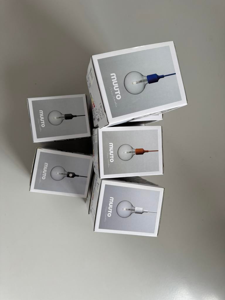 E27 Pendant Lamp - Muuto (nieuw), Huis en Inrichting, Ophalen of Verzenden, Nieuw, Overige materialen, 75 cm of meer