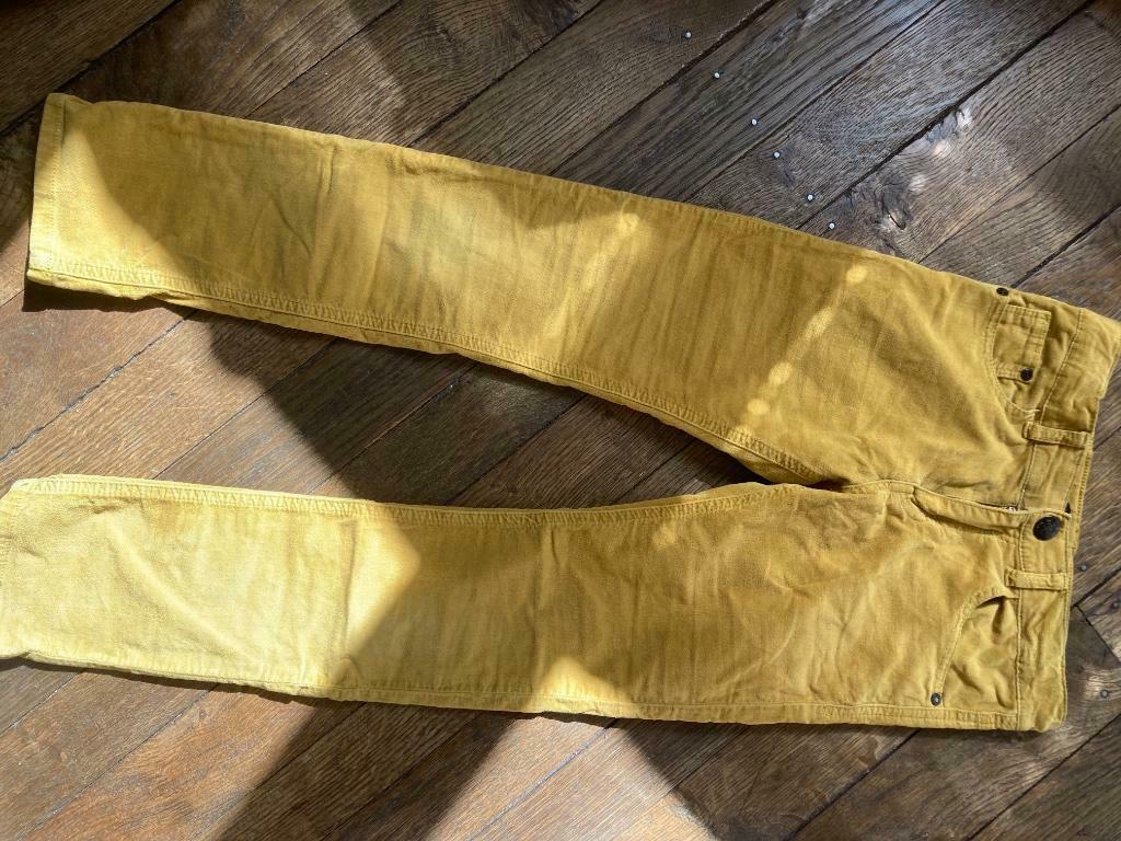 Pantalon velours jaune IKKS - 10 ans, Broek, Gebruikt, IKKS, Ophalen of Verzenden