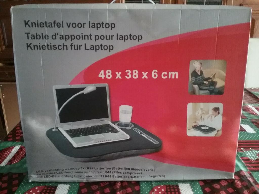 Knietafel voor laptop, Ophalen, Gebruikt
