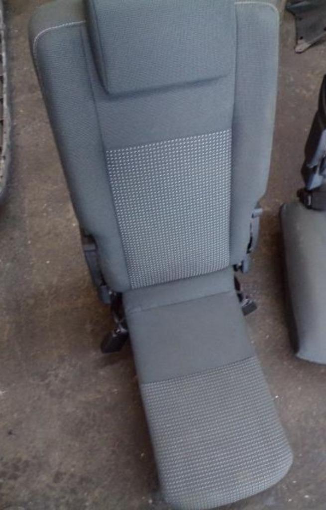 Siège arrière central Ford C-Max 2 2010-2015 LP/13433, Enlèvement ou Envoi, Utilisé, Ford