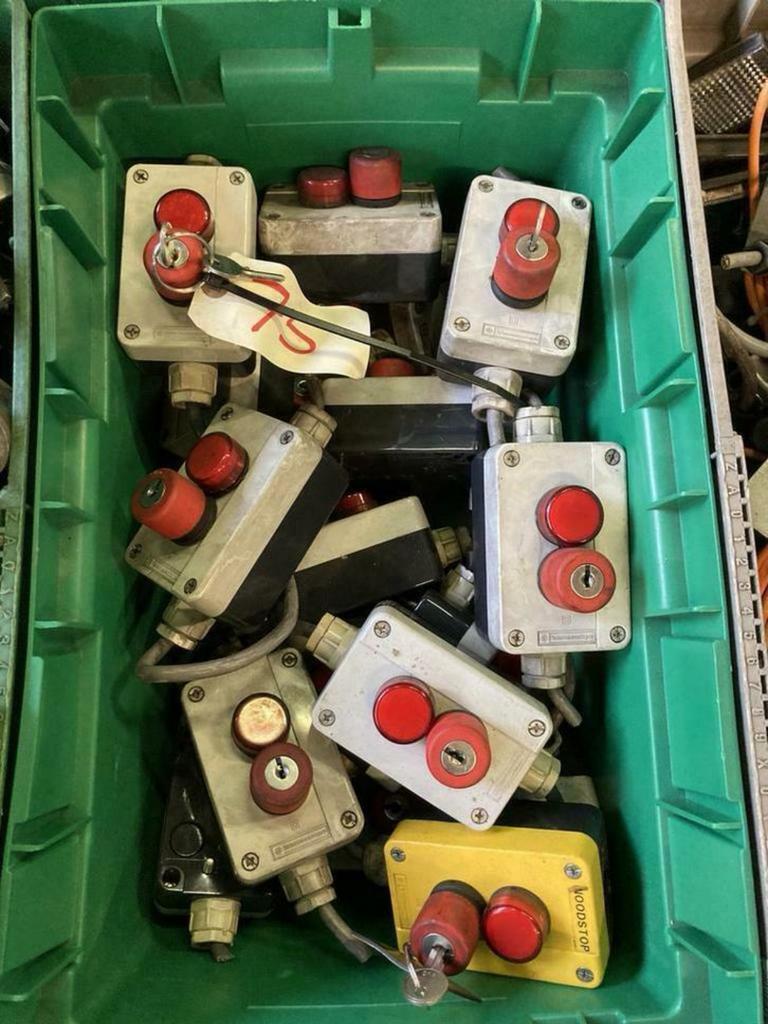 Partij noodstop schakelaars met sleutel contact noodstoppen, Ophalen
