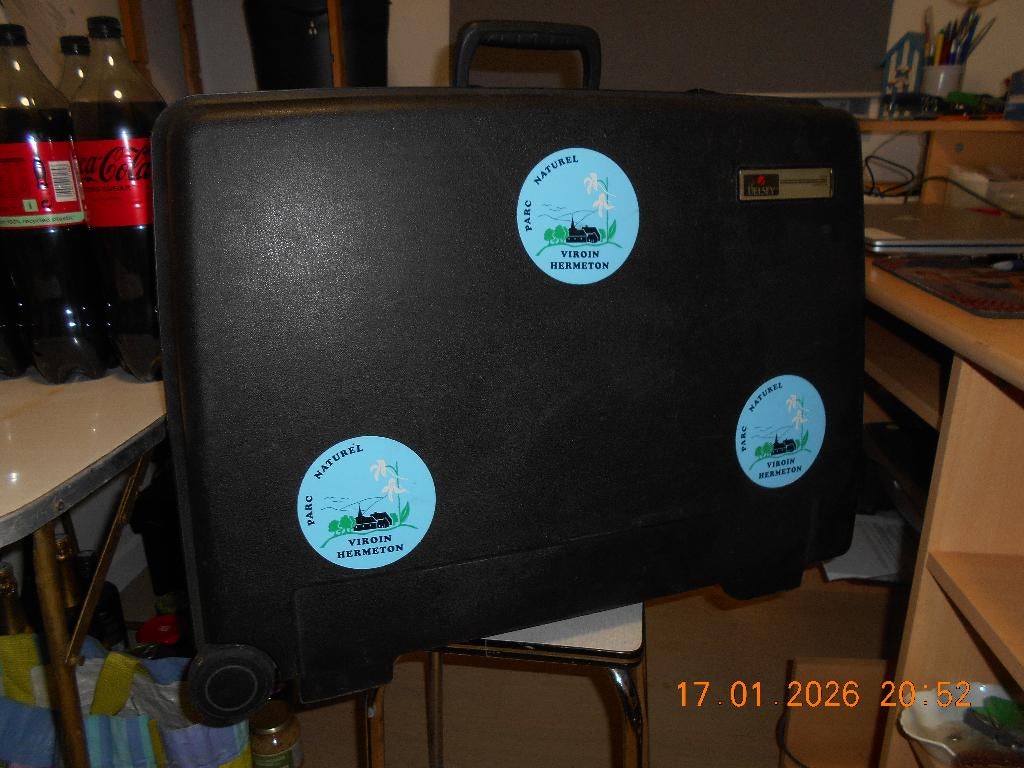 valise delsey, Plastique dur, Comme neuf, Enlèvement, 60 à 70 cm