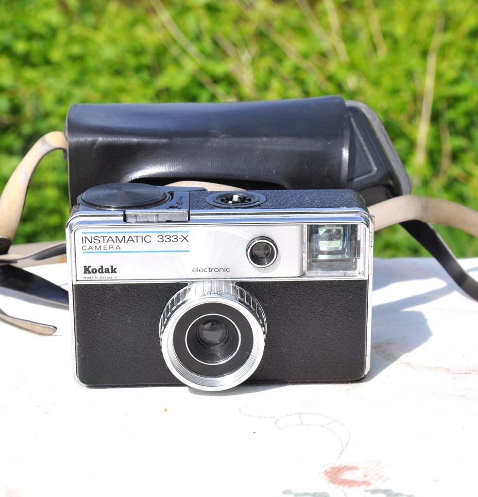 appareil photo kodak instamatic camera 333+ housse   (5), Ophalen of Verzenden, 1960 tot 1980, Fototoestel