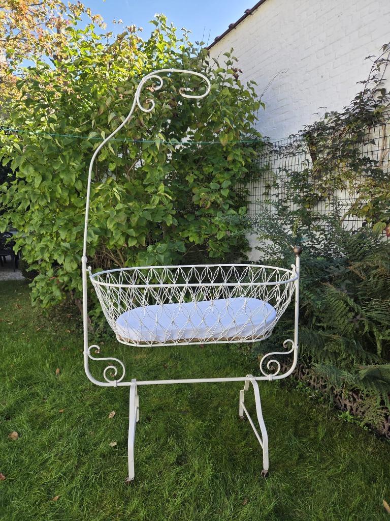 oude baby wieg, Antiek en Kunst, Ophalen