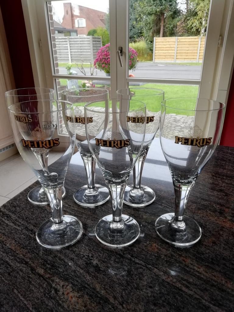Verres à bière « Petrus », Enlèvement ou Envoi, Comme neuf