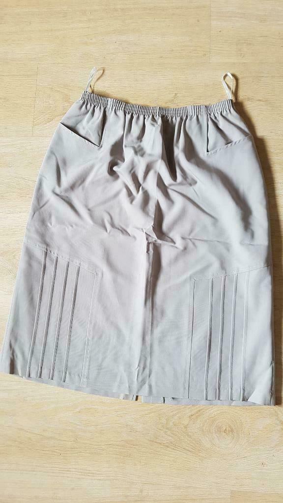 rokken 46, Ophalen of Verzenden, Gedragen, Maat 46/48 (XL) of groter, Beige