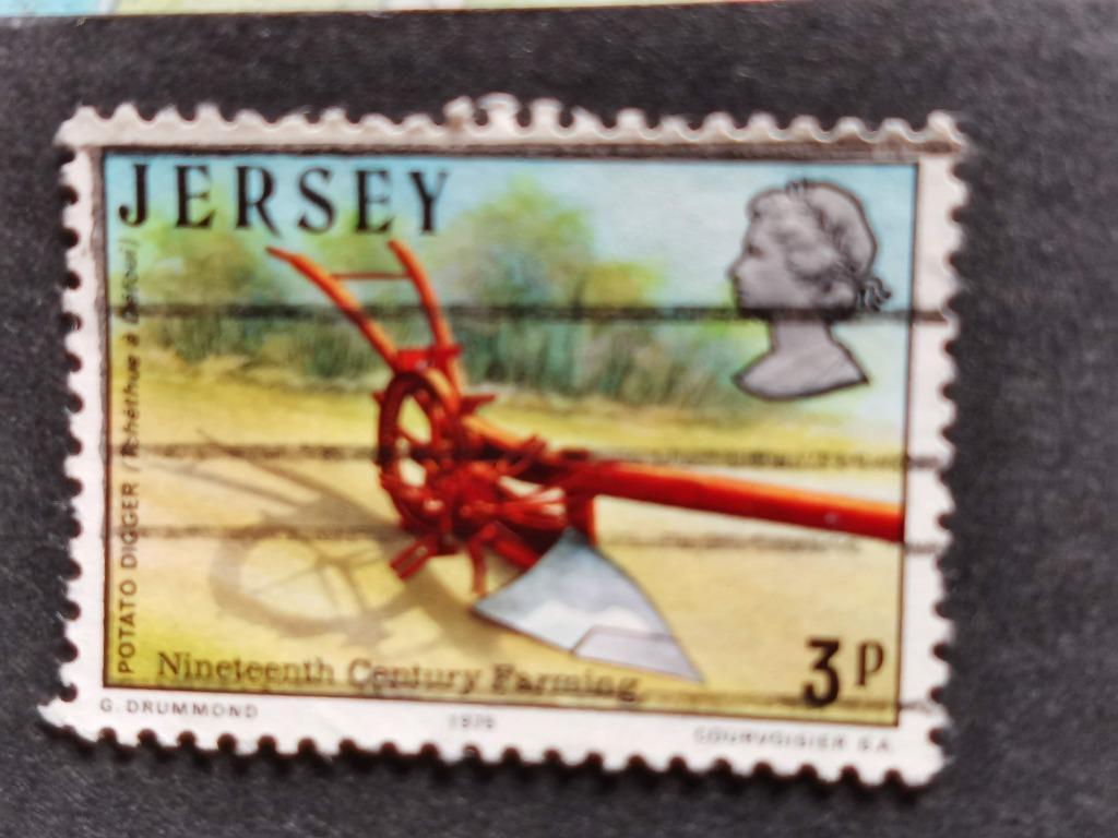 Jersey 1975 - 19e eeuwse landbouwwerktuigen - boeren, Ophalen of Verzenden, Gestempeld