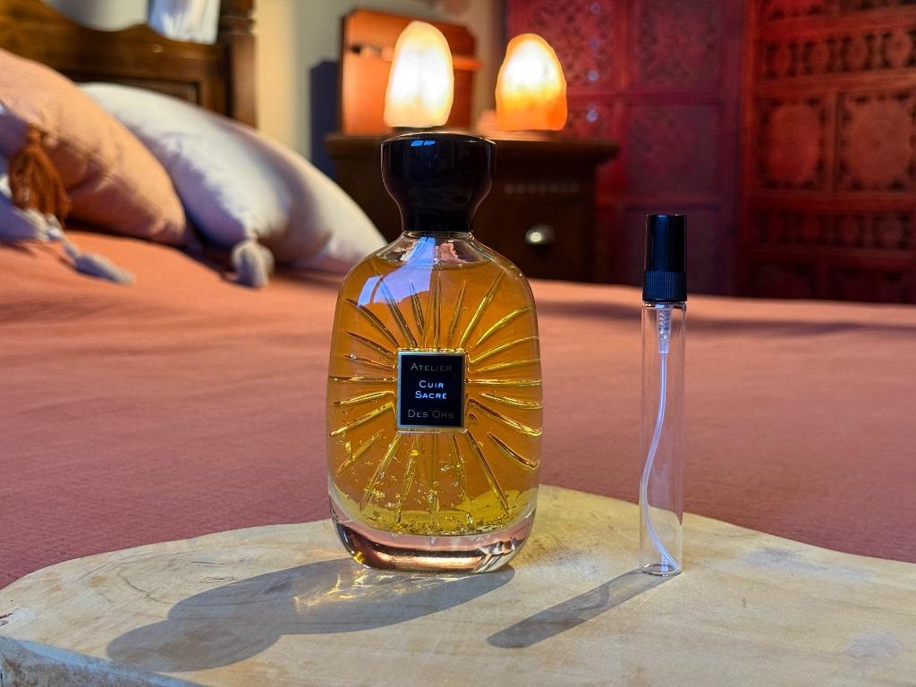 Atelier des Ors - Cuir Sacré sample/decant, Ophalen of Verzenden, Zo goed als nieuw