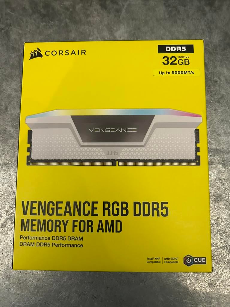 DDR 5 32GB 6000mhz Neuf Corsair RGB, Computers en Software, RAM geheugen, Ophalen, Zo goed als nieuw, DDR