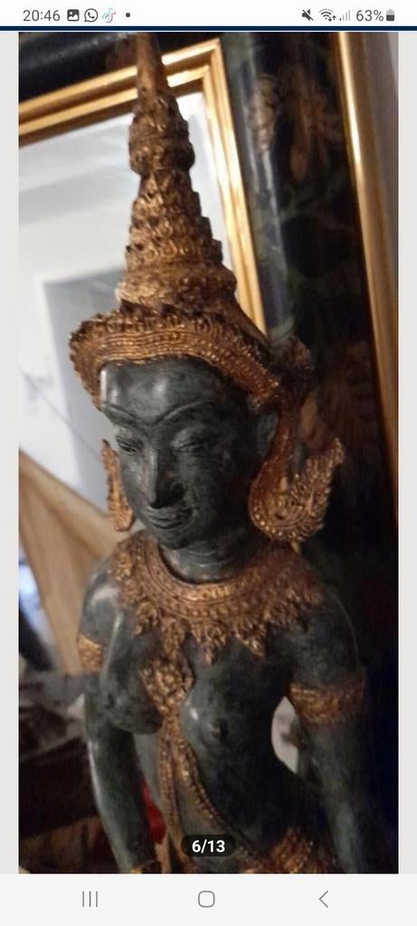 Superbe Bronze asiatique danseuse Balinaise Nue, Enlèvement