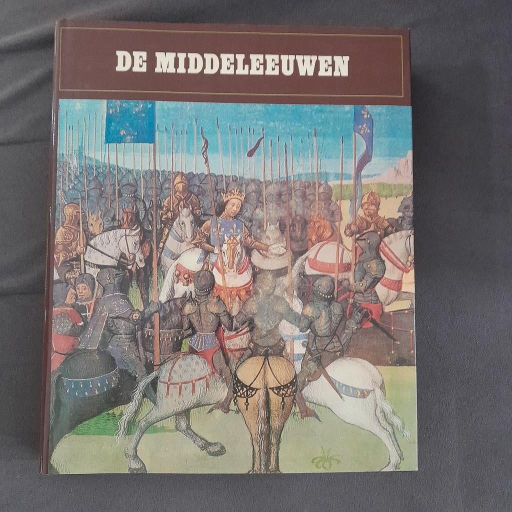De Middeleeuwen, Ophalen, Zo goed als nieuw