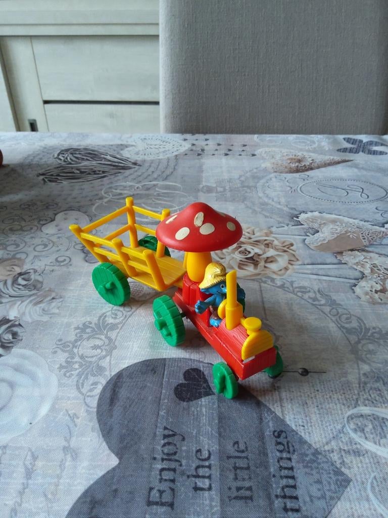 Les Schtroumpfs Maxi Kinder Année 1995, Enlèvement ou Envoi, Utilisé, Schtroumpf Paysan, Poupée, Figurine ou Peluche