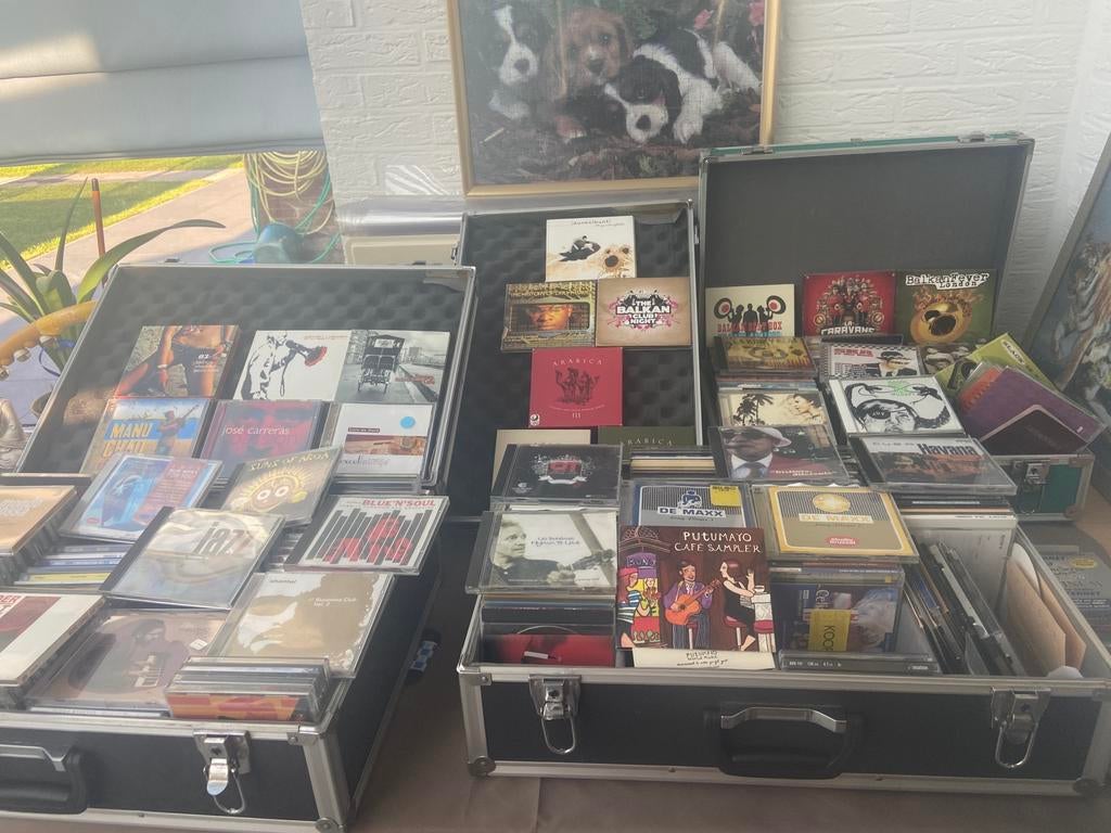 Toutes sortes de CD de tous genres, Enlèvement, Comme neuf, Coffret