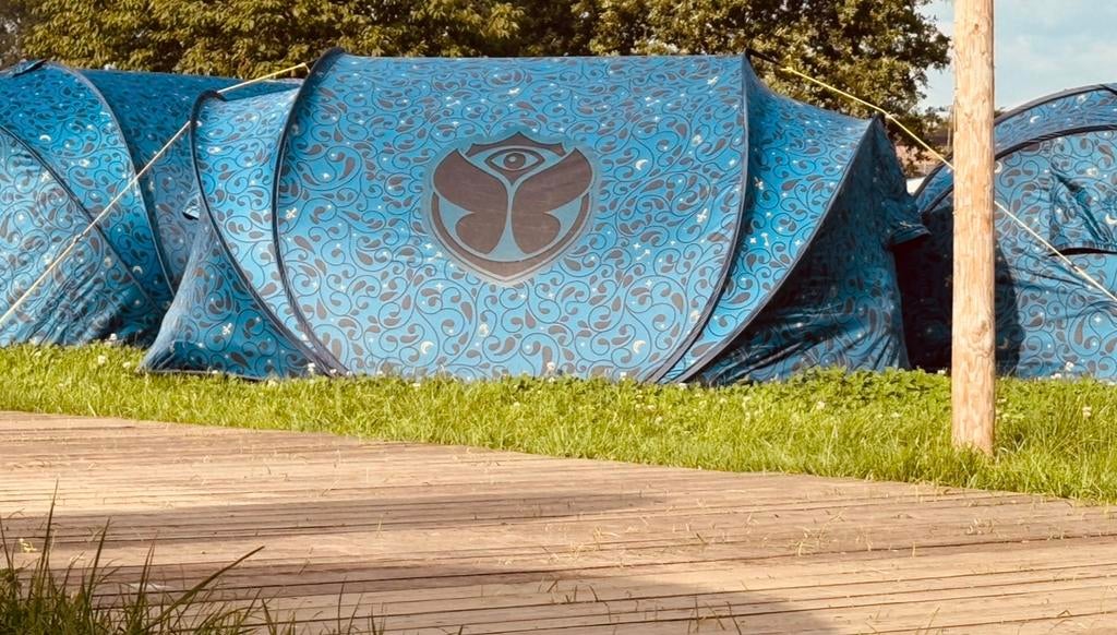 Tentes Tommorowland des 20ans, Enlèvement, Comme neuf
