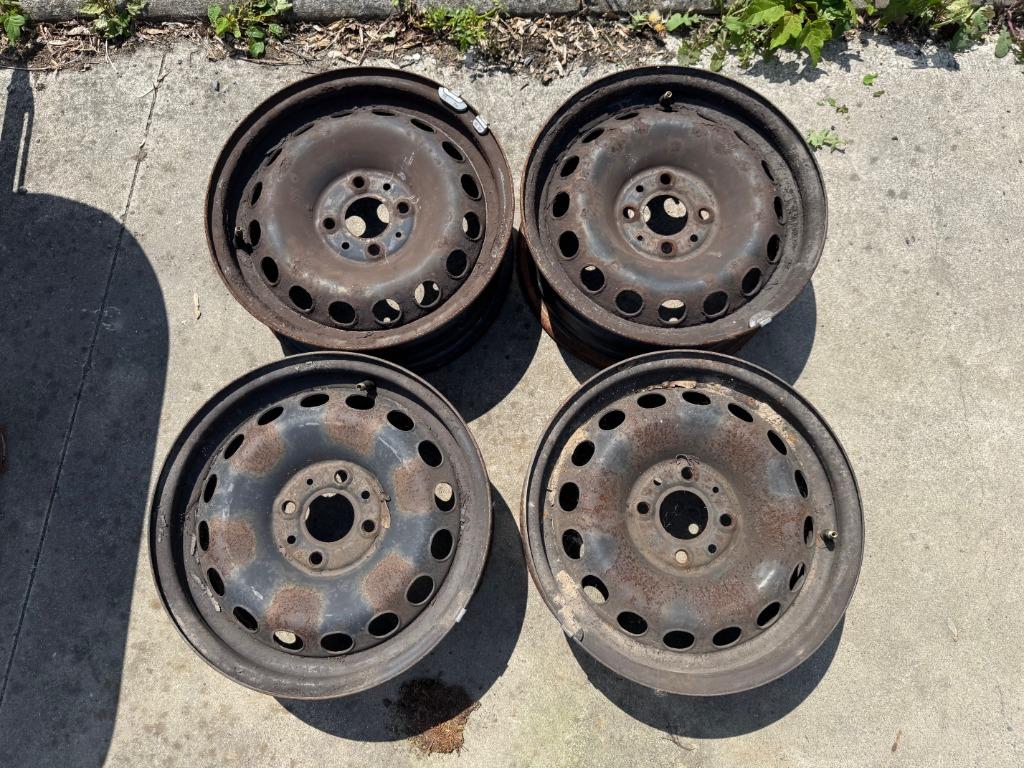 4 jantes en tôle Ford Ka / Fiat 500, Enlèvement, Utilisé, Fiat