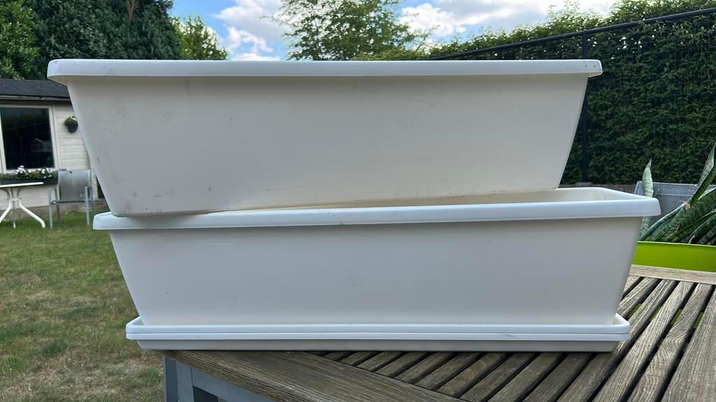 Plastic bloembakken met onderschotel, Moins de 30 cm, Synthétique, Enlèvement, Utilisé