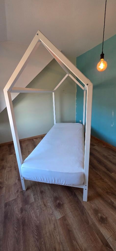 Hoppekids Basic huis bed 90x200 grenen wit, Huis en Inrichting, Ophalen, Gebruikt, 90 cm, Eenpersoons