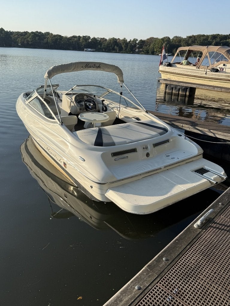 Mariah SX18 Bowrider 2007 | Mercruiser 3.0 | Vaarklaar, Sports nautiques & Bateaux, Speedboat, 70 à 120 ch, Comme neuf, Enlèvement
