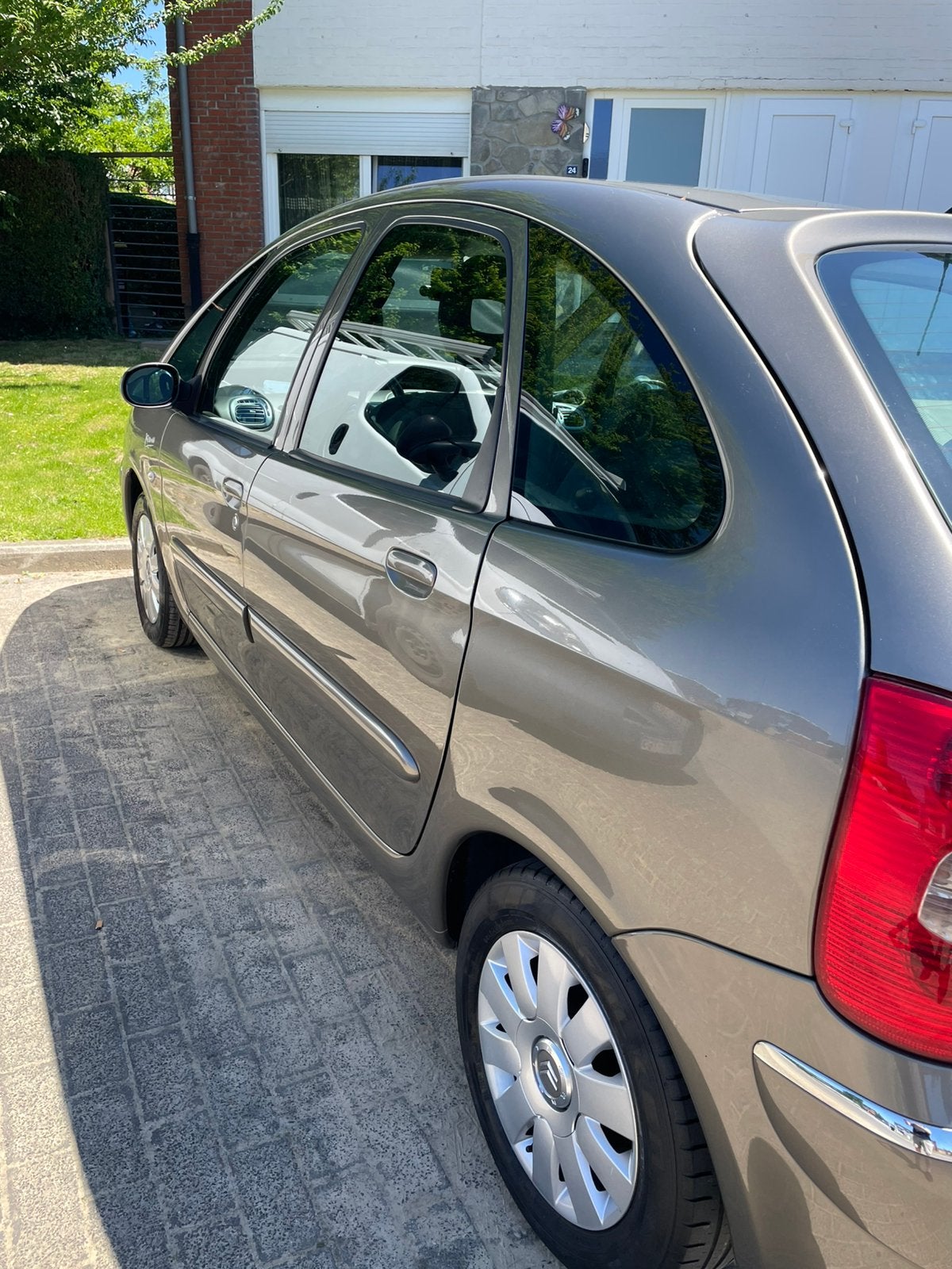Bonne voiture avec des travaux piece vendu avec, Auto's, Opel, Wit, Particulier, Overige carrosserie, Te koop