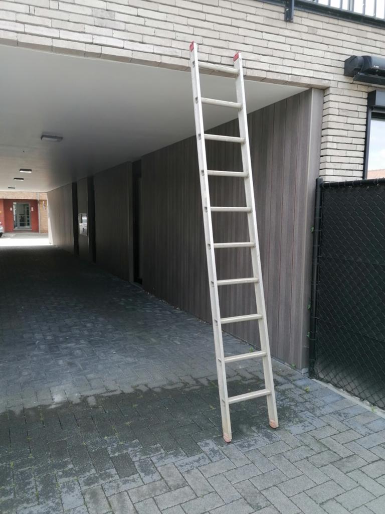 Altrex ladder (10 treden), Doe-het-zelf en Bouw, Ophalen, Ladder
