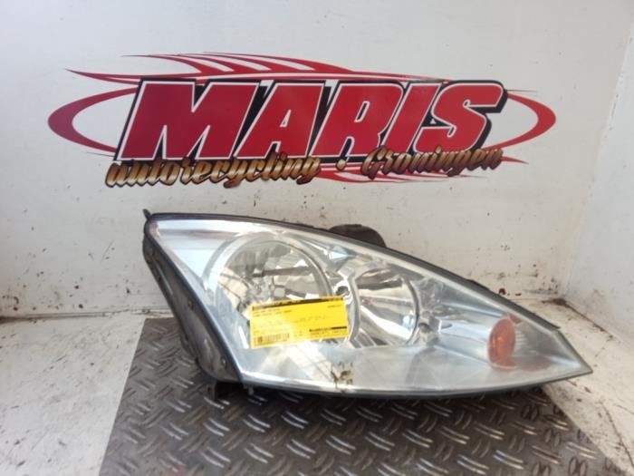 Koplamp rechts van een Ford Focus, Gebruikt, -, -, Ford