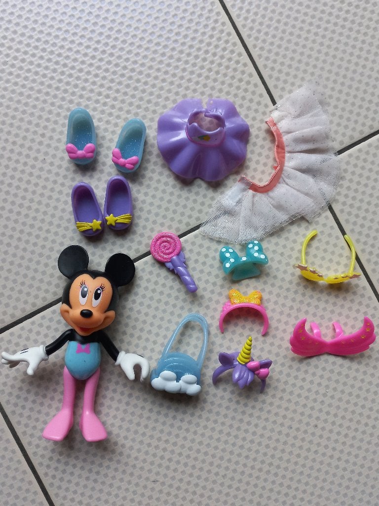 Poupée Minnie à habiller H Disney, Enlèvement ou Envoi, Comme neuf, Autres types