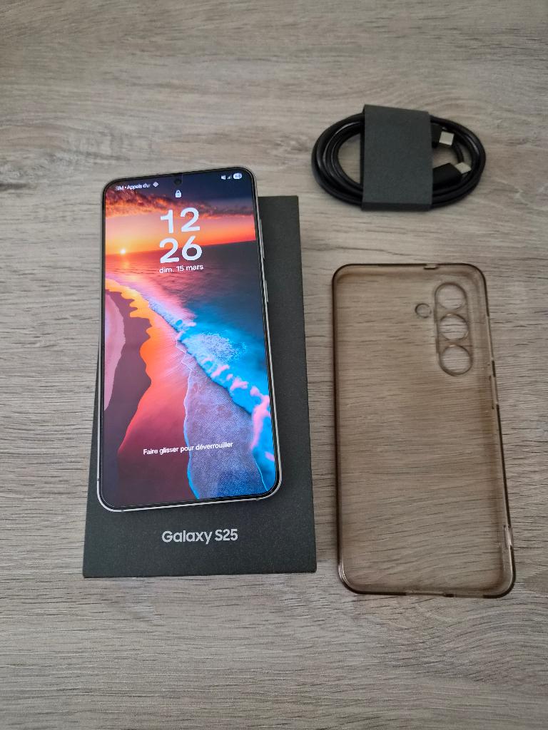 SAMSUNG GALAXY S25 SILVER, Télécoms, Téléphonie mobile | Samsung, 128 GB, Enlèvement, Comme neuf