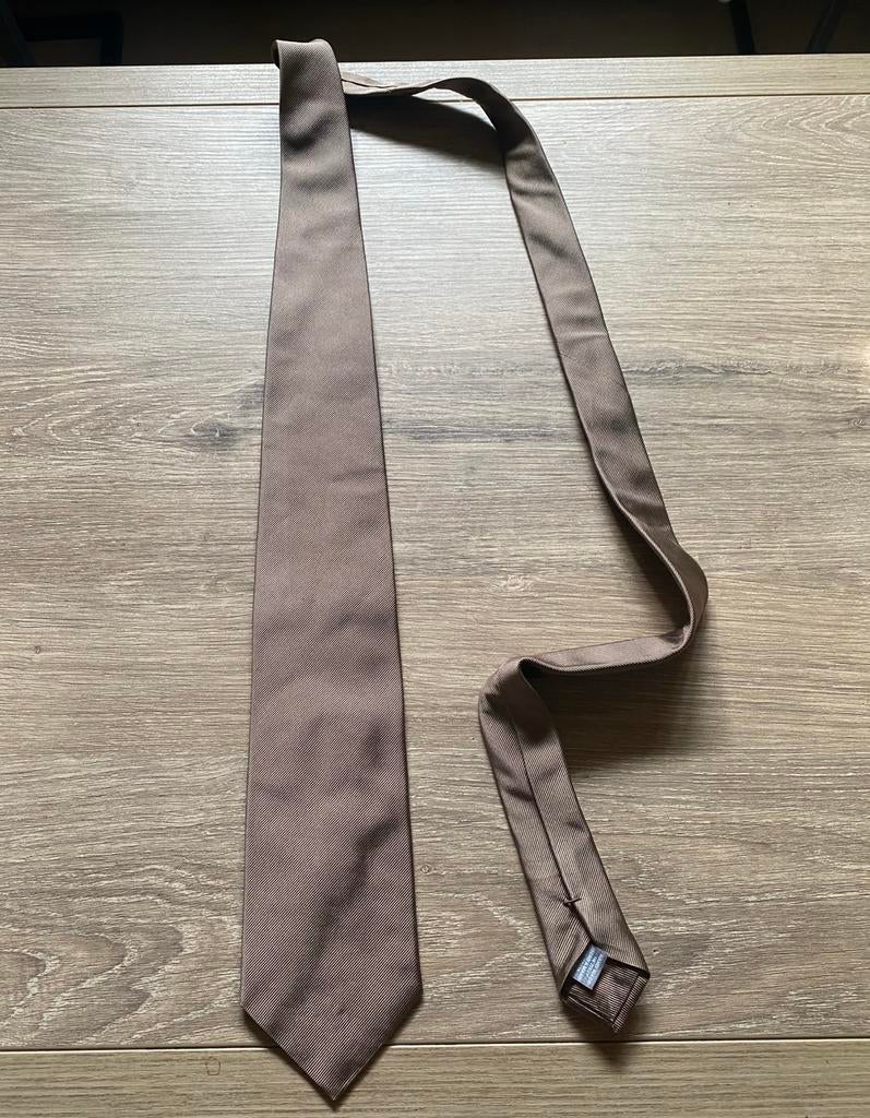 Cravate Alain Figaret Paris beige/marron - 100 % soie, Enlèvement ou Envoi, Comme neuf, Beige