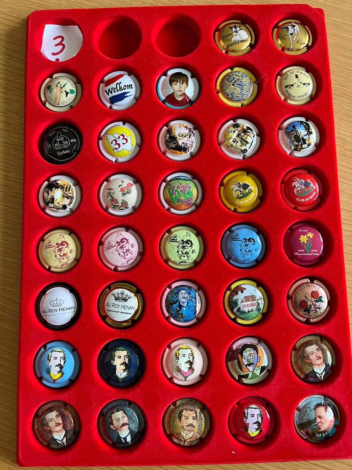 Champagne capsules, Enlèvement ou Envoi