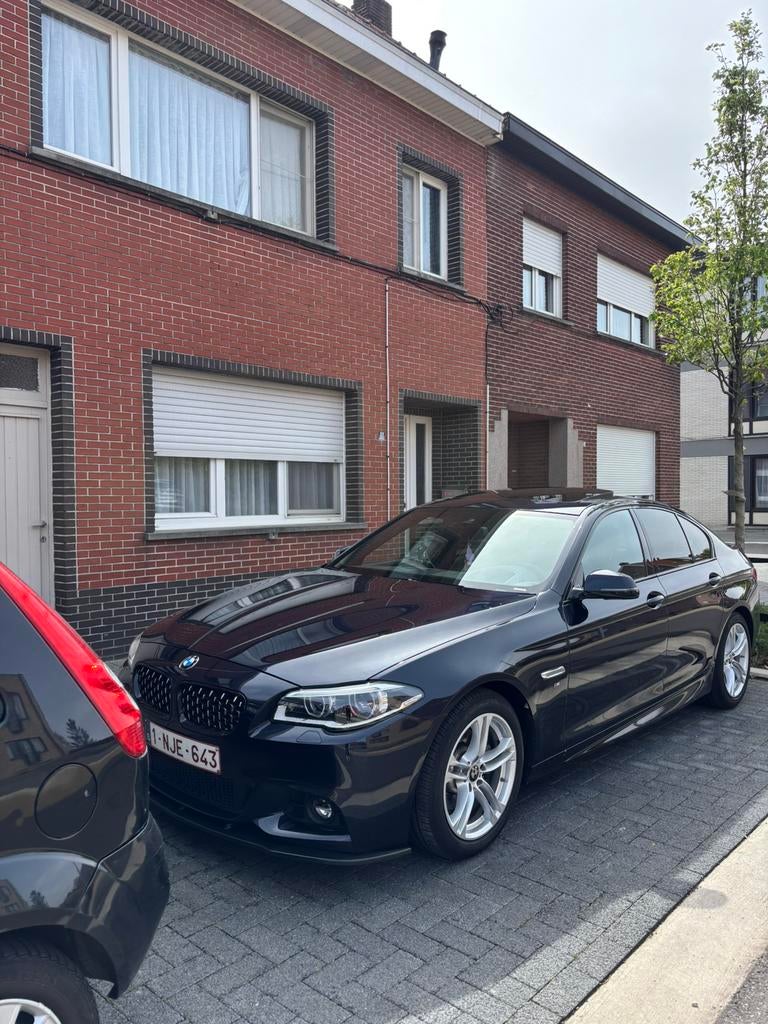 BMW 520d M Pack – 2015 – 70.000 km – Full opties, Auto's, Automaat, Euro 6, 360° camera, Particulier