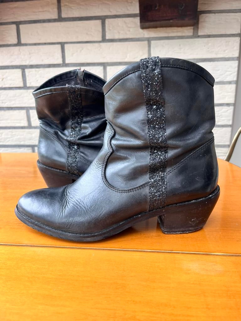 Korte cowboy laarsjes - maat 40, Ophalen, Zwart, Lage of Enkellaarzen, Gedragen