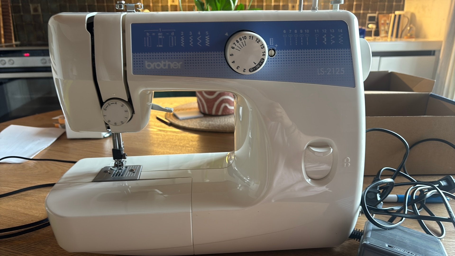 Naaimachine Brother perfecte staat, Ophalen, Zo goed als nieuw, Naaimachine, Brother