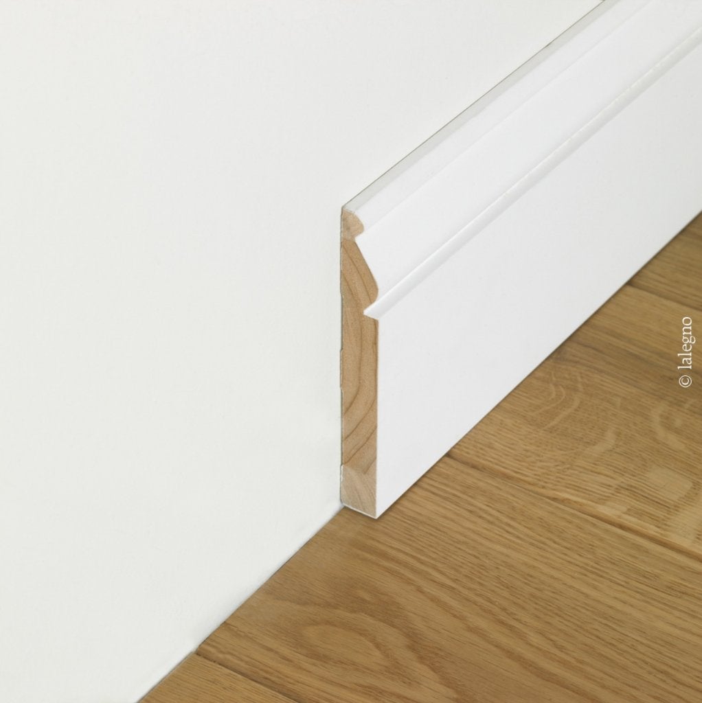 1 ongeopend pak plinten - Lalegno schilderplint model 738, Neuf, Enlèvement, 250 cm ou plus, Plinthes