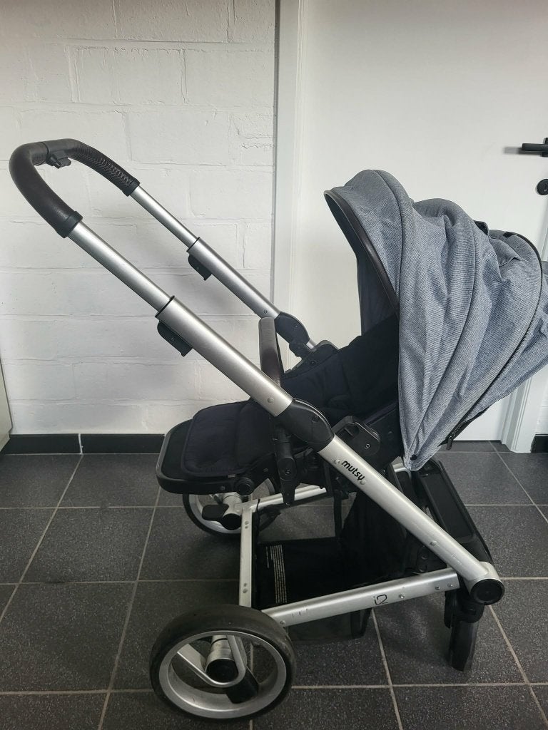 Mutsy kinderwagen incl toebehoren, Enfants & Bébés, Poussettes & Combinaisons, Enlèvement, Utilisé, Poussette, Mutsy