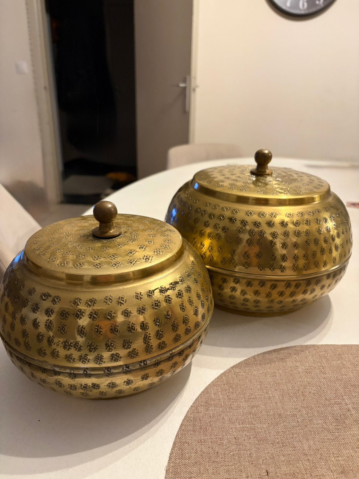 Lot de 2 boîtes de rangement en métal ciselé doré, Enlèvement