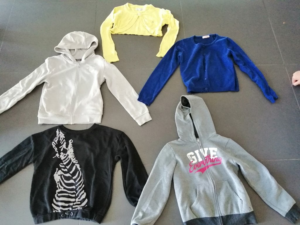 truien meisjes 10 jaar, Kinderen en Baby's, Kinderkleding | Maat 140, Ophalen of Verzenden, Zo goed als nieuw, Meisje, Trui of Vest